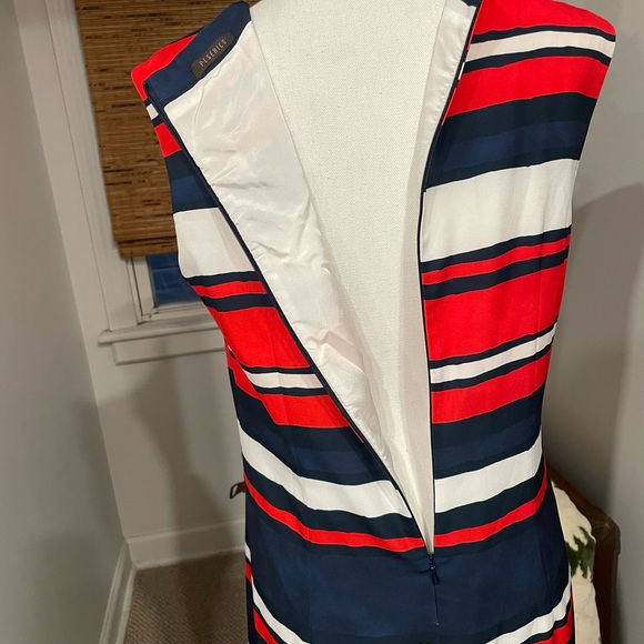 PESERICO STRIPED DRESS - Picture 5 of 11